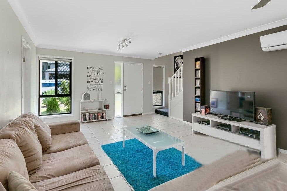 1 Marybeth Crescent, Molendinar QLD 4214, Molendinar - Thumbnail 3