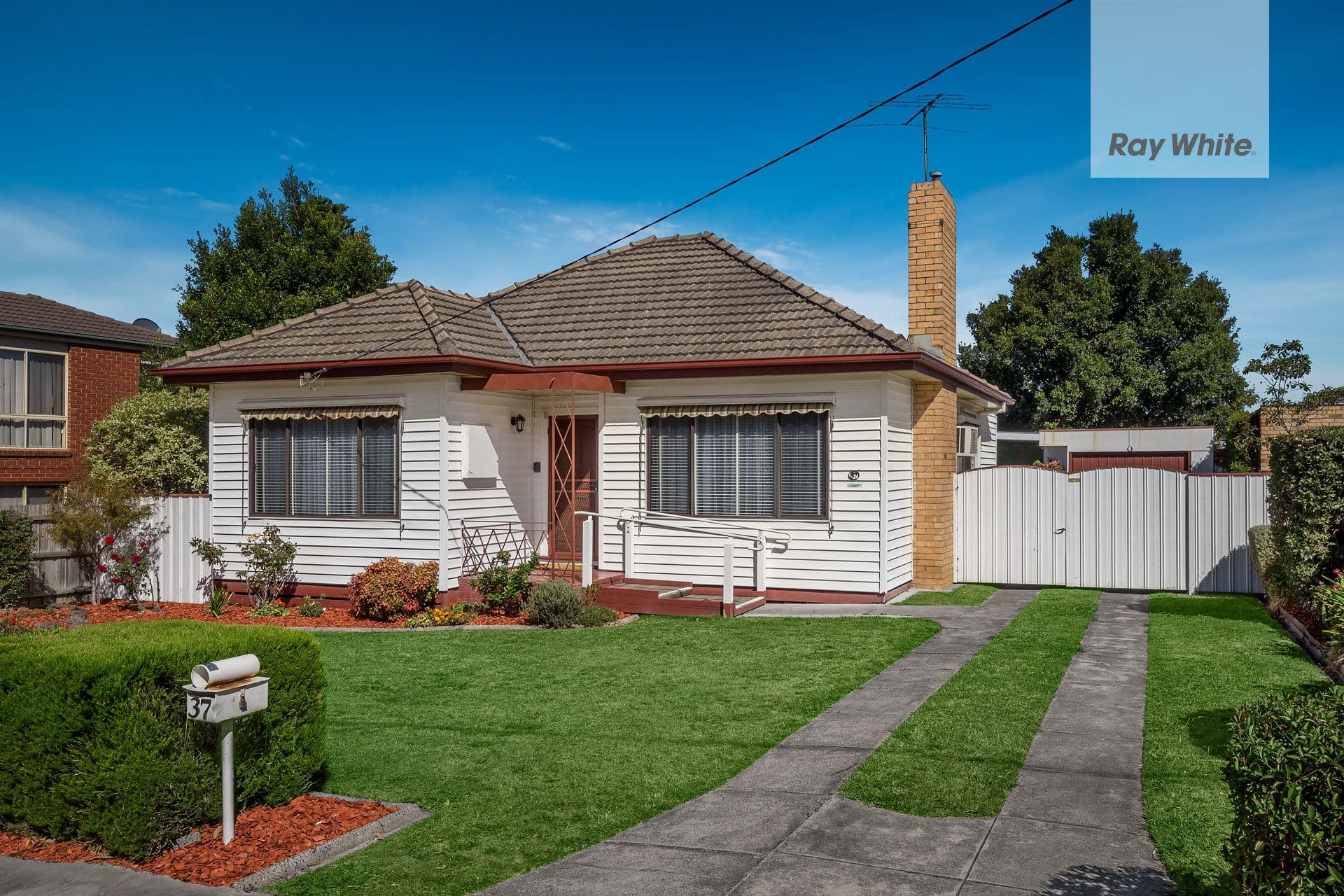 37 Evelyn Street, Clayton VIC 3168, Clayton - Thumbnail 2