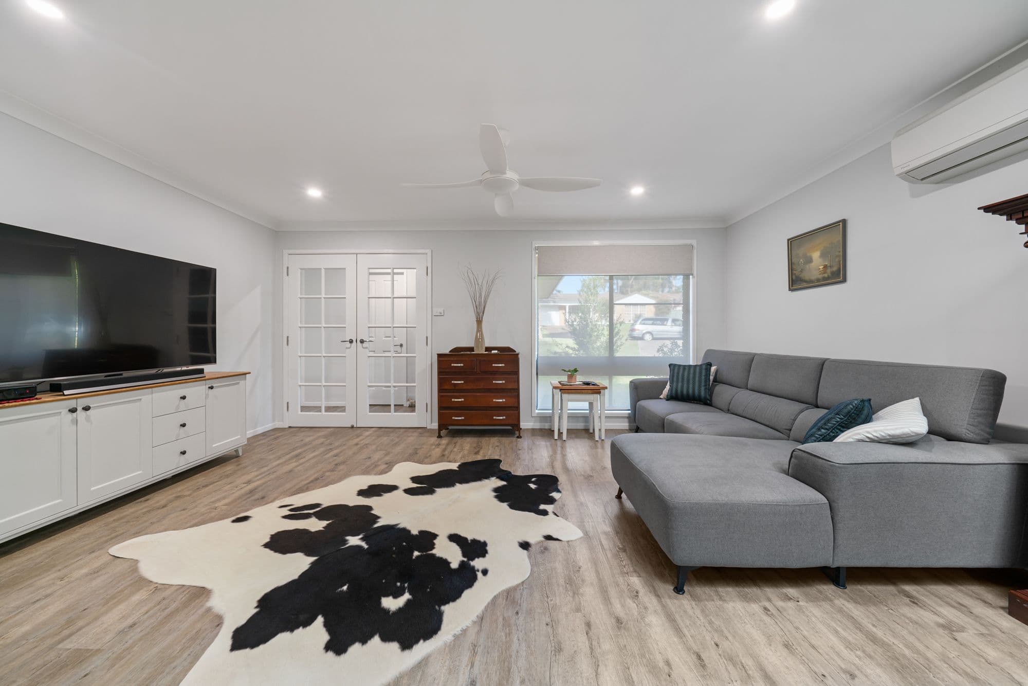 10 Stornaway Crescent, Berkeley Vale NSW 2261, Berkeley Vale - Thumbnail 2