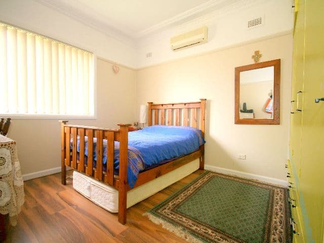 9 Carrington Street, REVESBY NSW 2212, Revesby - Thumbnail 5
