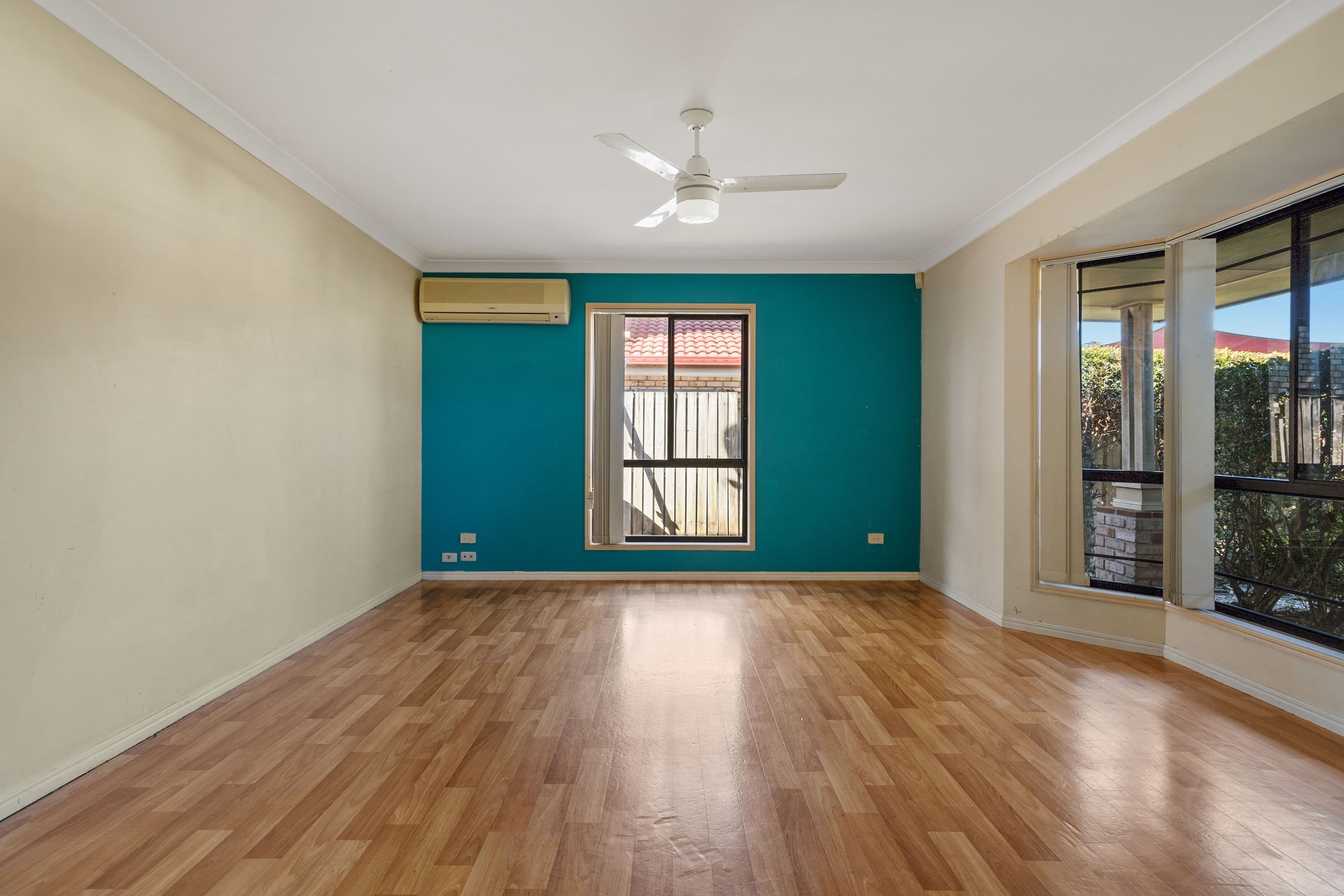 4 Lakes Entrance, Meadowbrook QLD 4131, Meadowbrook - Thumbnail 2