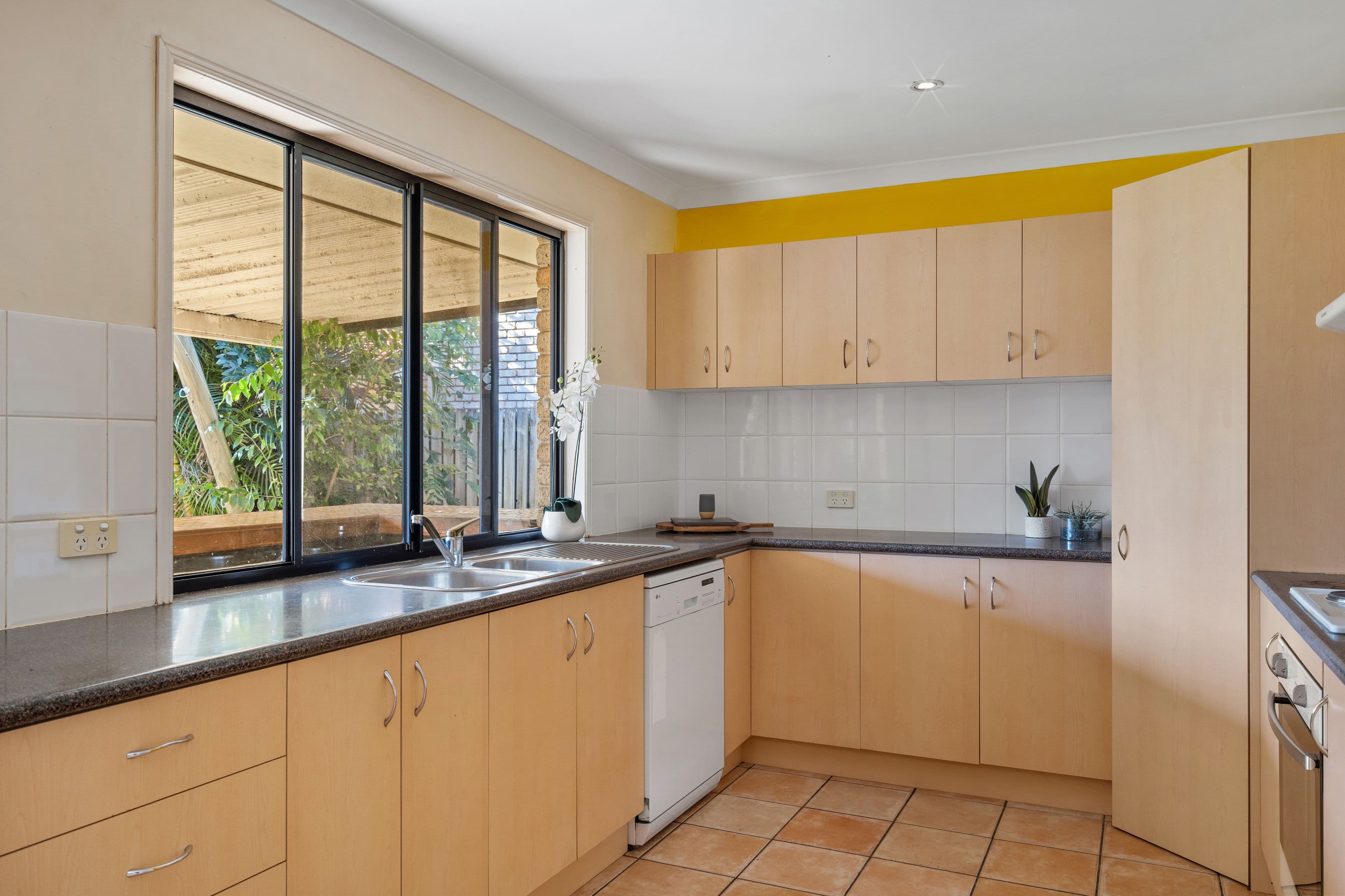 4 Lakes Entrance, Meadowbrook QLD 4131, Meadowbrook - Thumbnail 5
