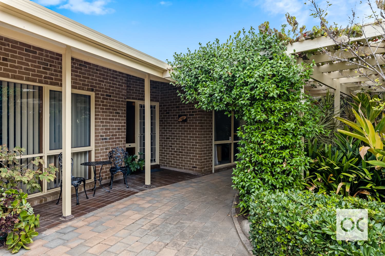 13 Thiele Crescent, West Lakes Shore - Image 1