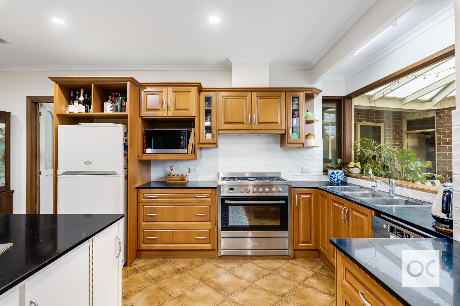 13 Thiele Crescent, West Lakes Shore - Thumbnail 5