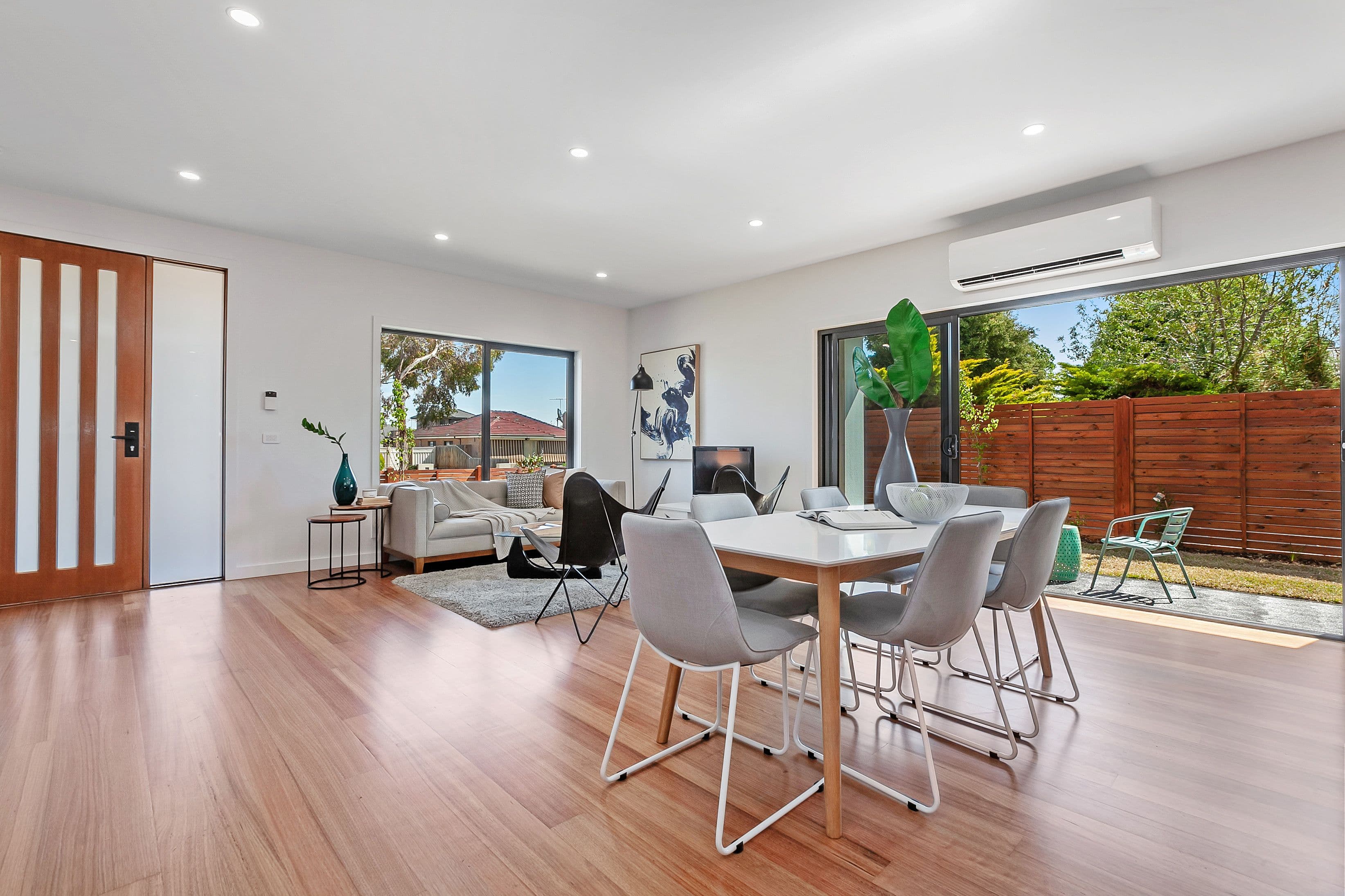 61 Darebin Boulevard, Reservoir VIC 3073, Reservoir - Thumbnail 6
