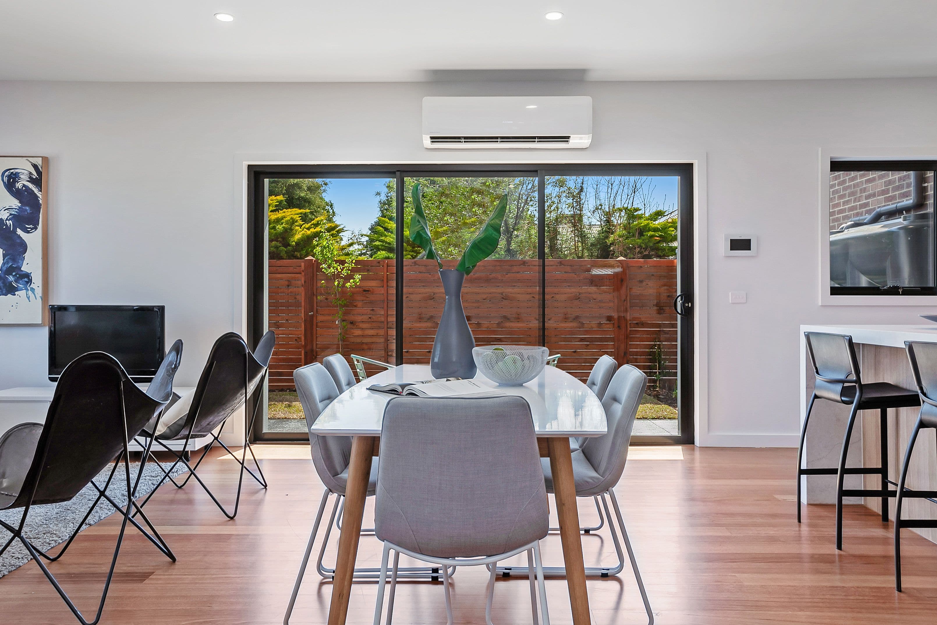 61 Darebin Boulevard, Reservoir VIC 3073, Reservoir - Thumbnail 8