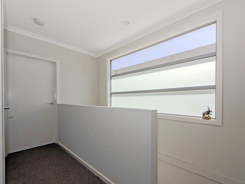 16 Nest Place, POINT COOK VIC 3030, Point Cook - Thumbnail 7