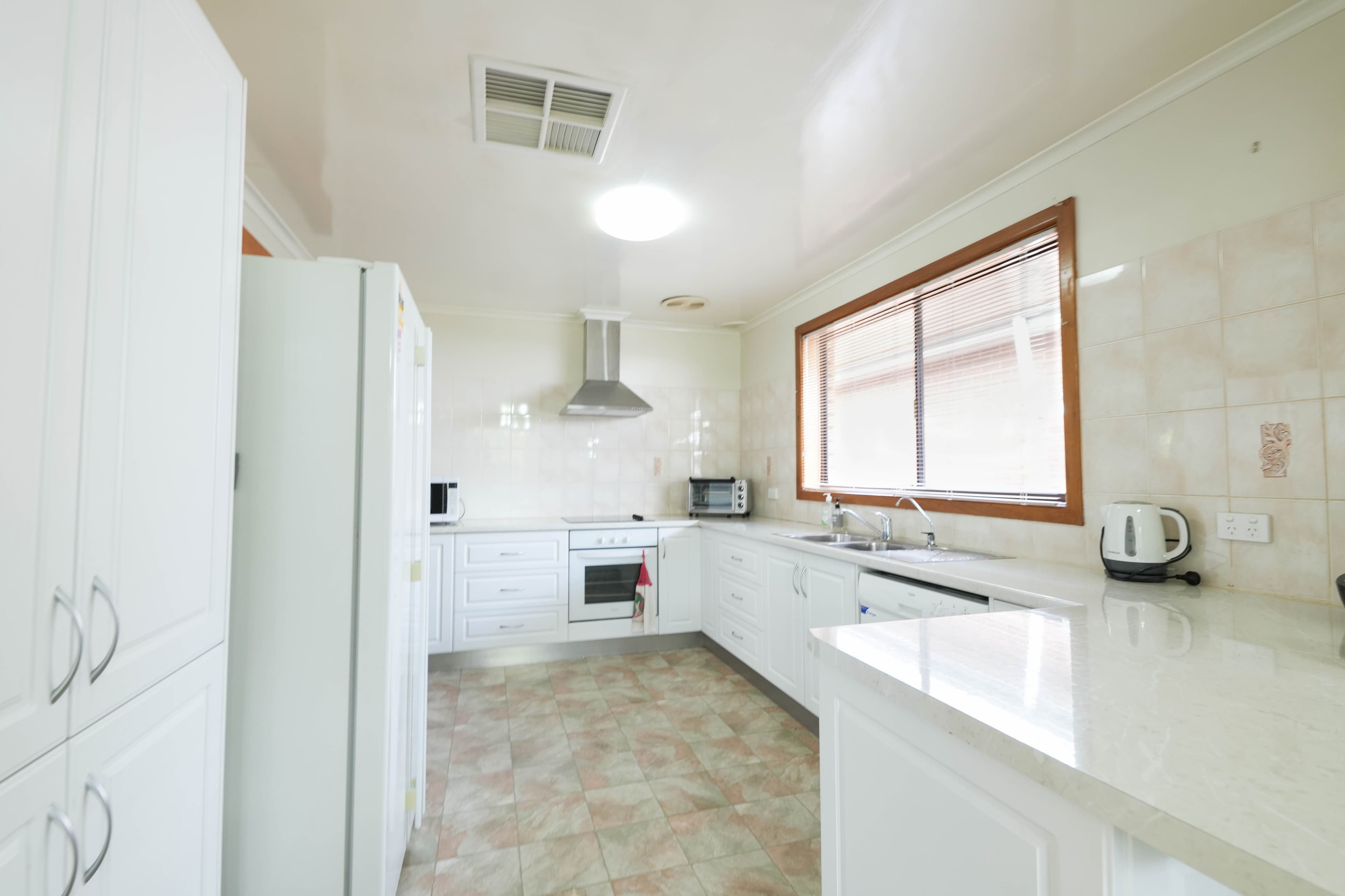 11 Cecile Street, Parkes NSW 2870, Parkes - Thumbnail 4