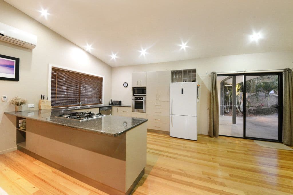 25 Kingfisher Terrace, Jubilee Pocket QLD 4802, Jubilee Pocket - Thumbnail 5