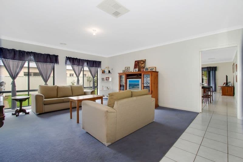8 La Bamba Drive, Yarrawonga VIC 3730, Yarrawonga - Thumbnail 2