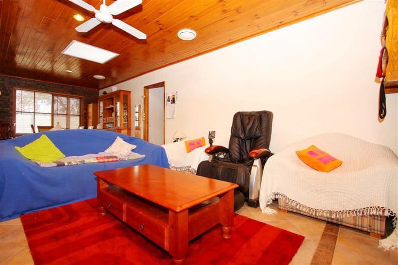 8 Montrose Court, SYDENHAM VIC 3037, Sydenham - Thumbnail 2