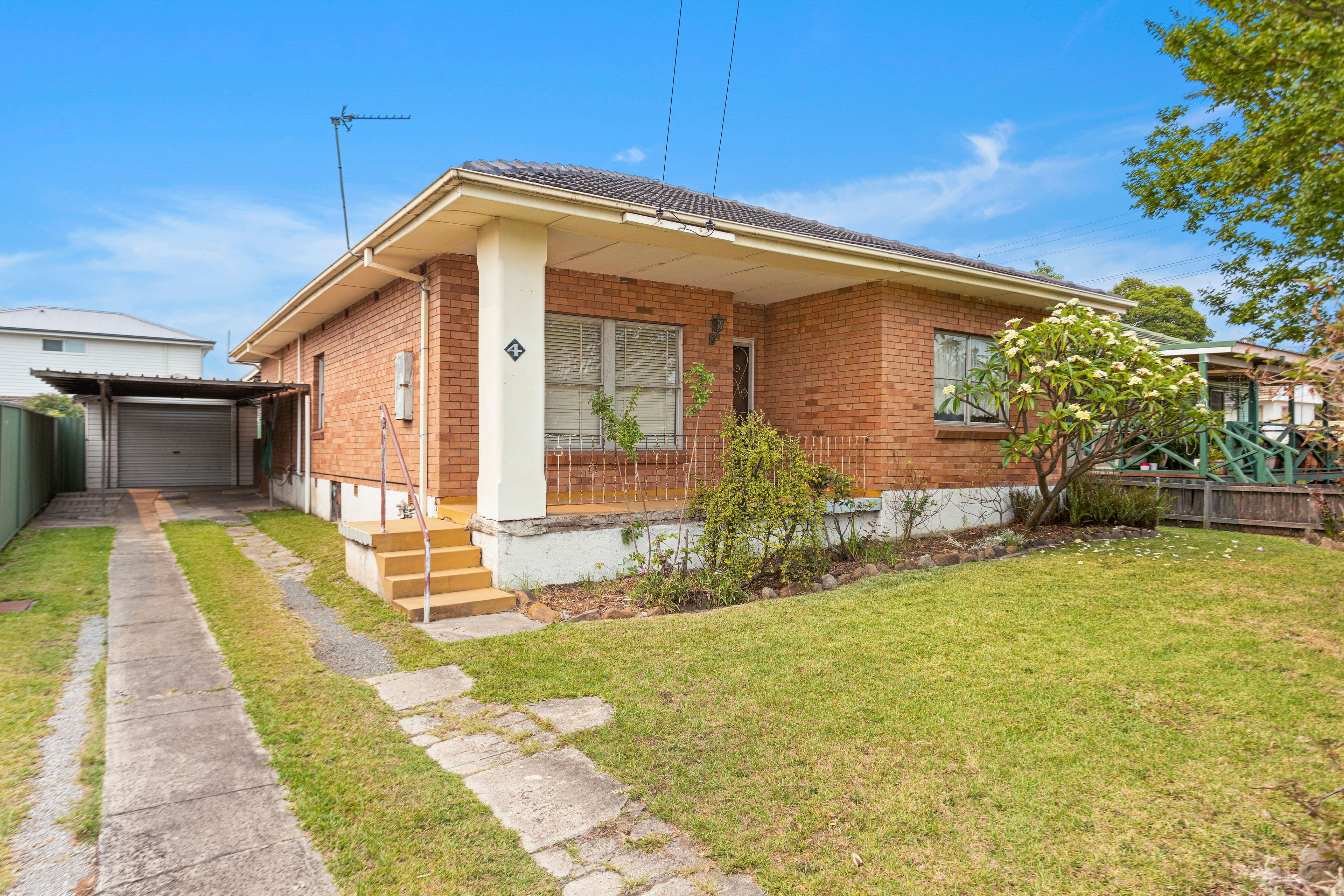 4 Beveridge Street, Albion Park - Image 1