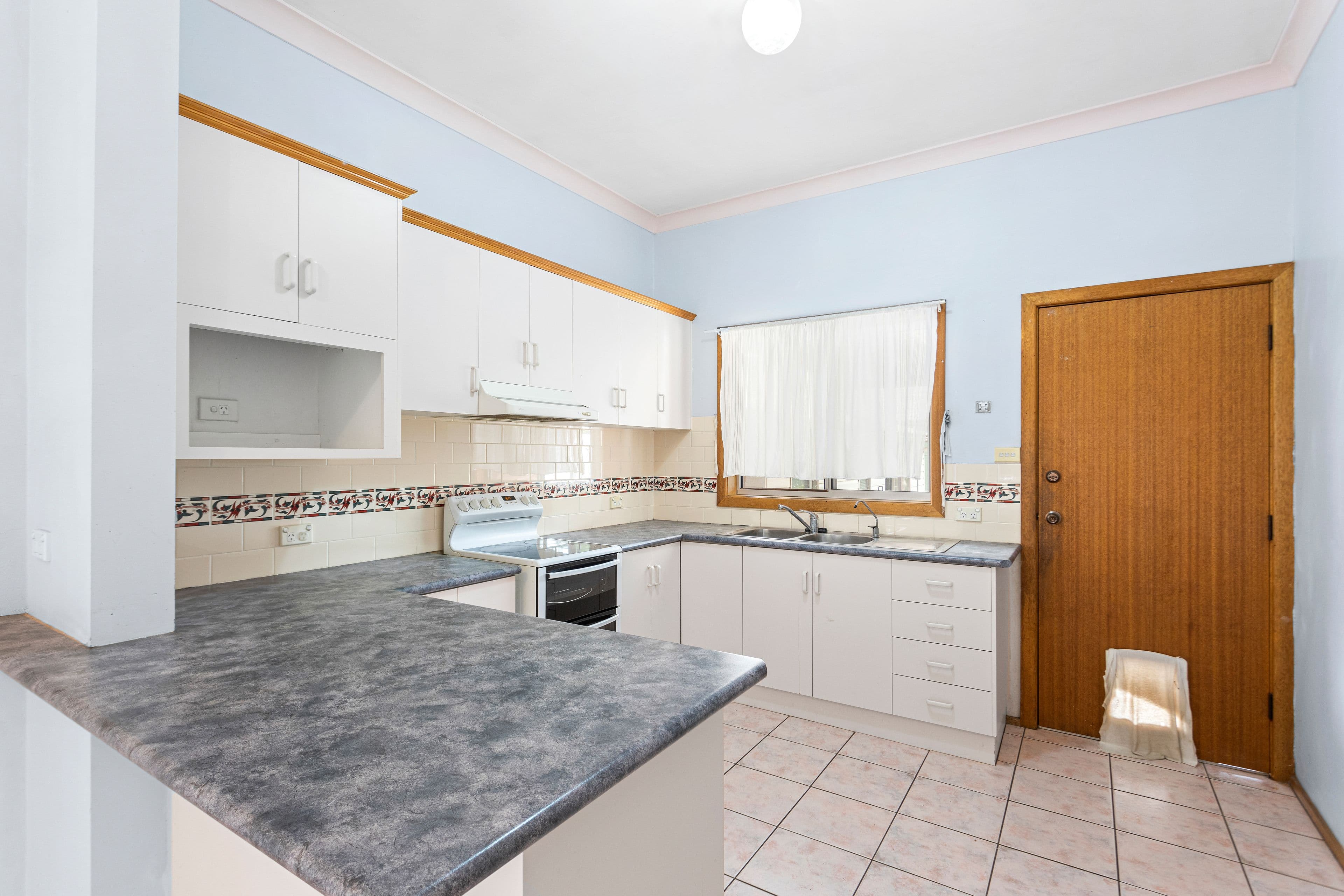 4 Beveridge Street, Albion Park - Thumbnail 2