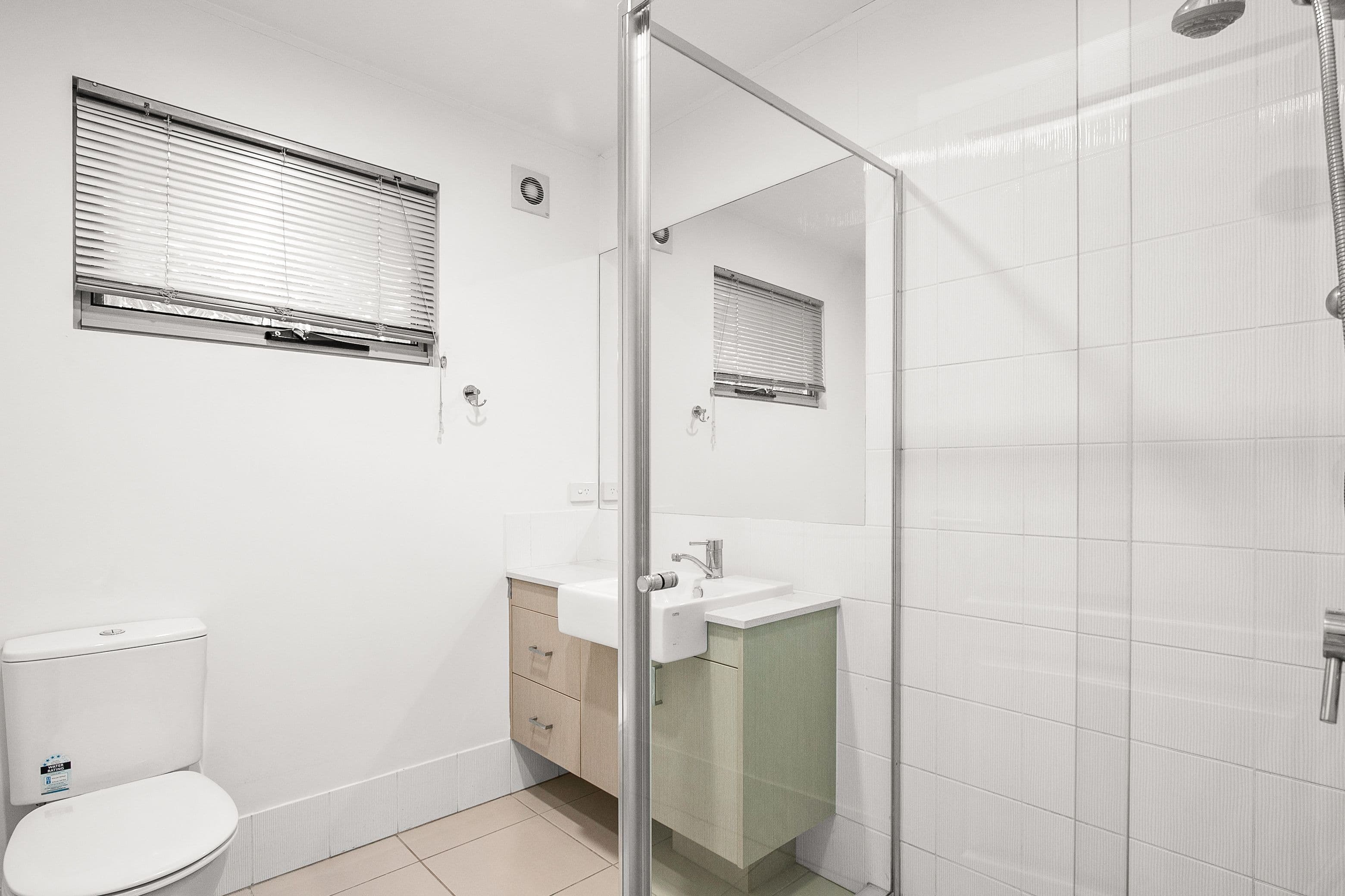 5 Lilly Close, Emerald QLD 4720, Emerald - Thumbnail 8