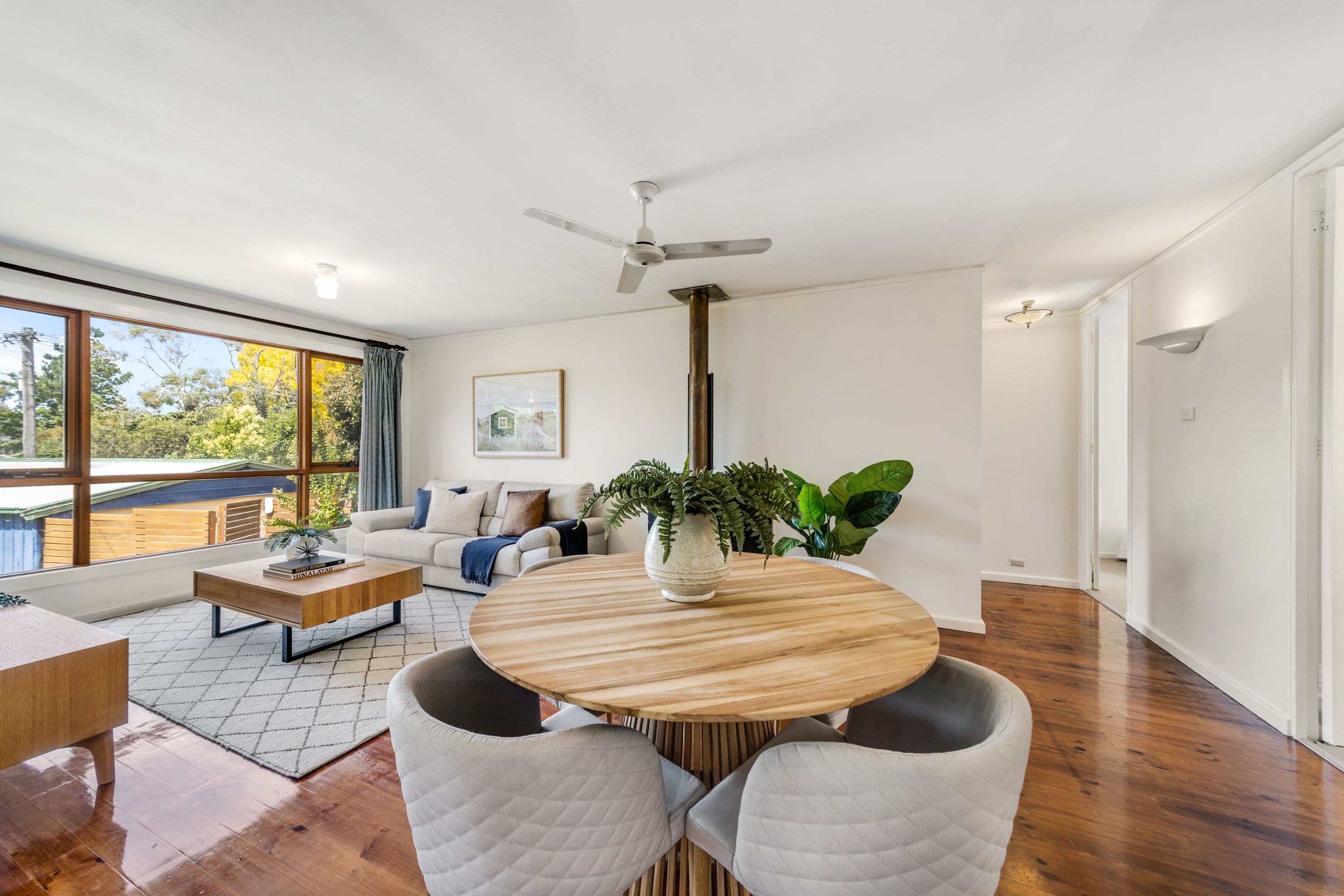 12 Elizabeth Crescent, Macquarie ACT 2614, Macquarie - Thumbnail 2