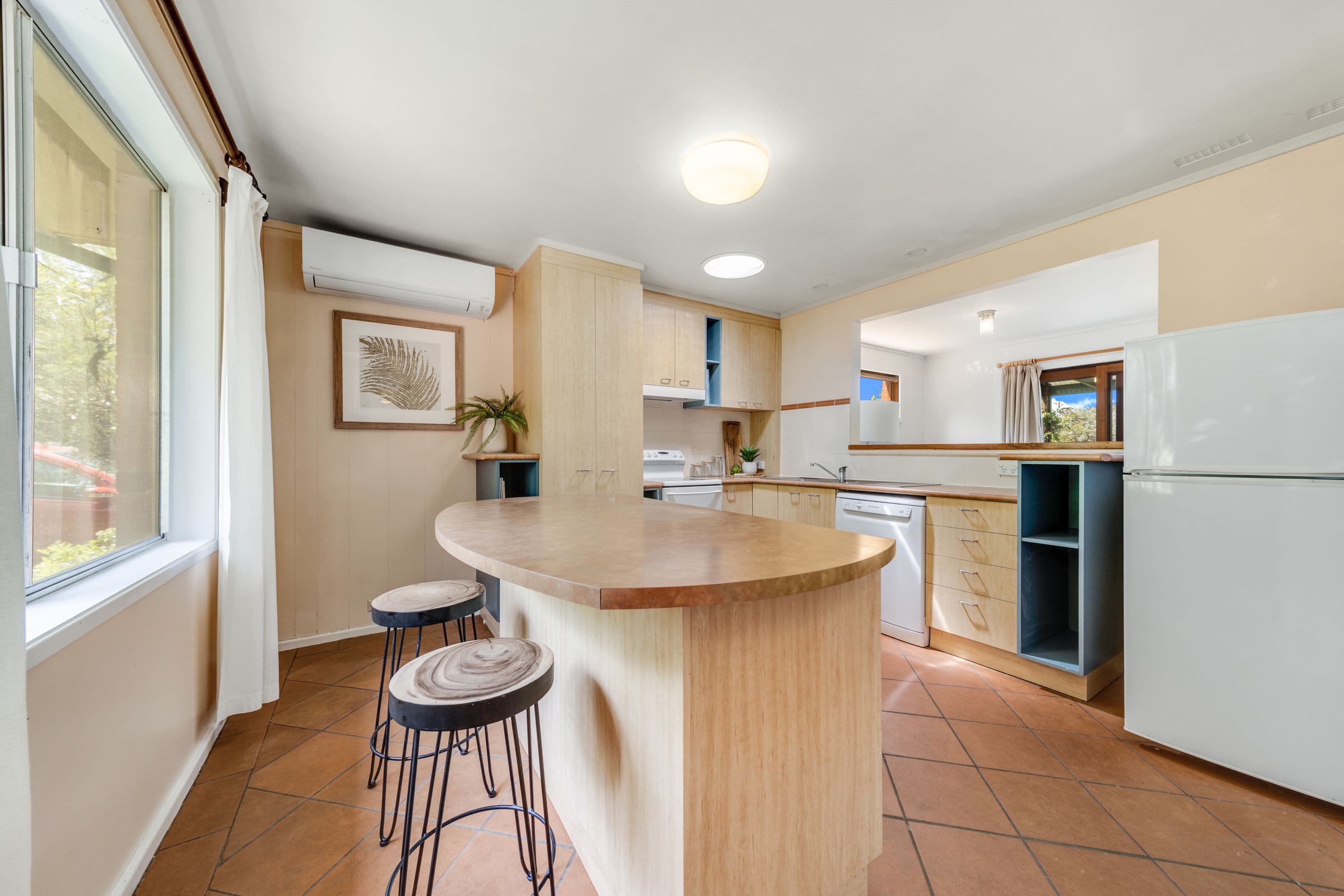 12 Elizabeth Crescent, Macquarie ACT 2614, Macquarie - Thumbnail 4