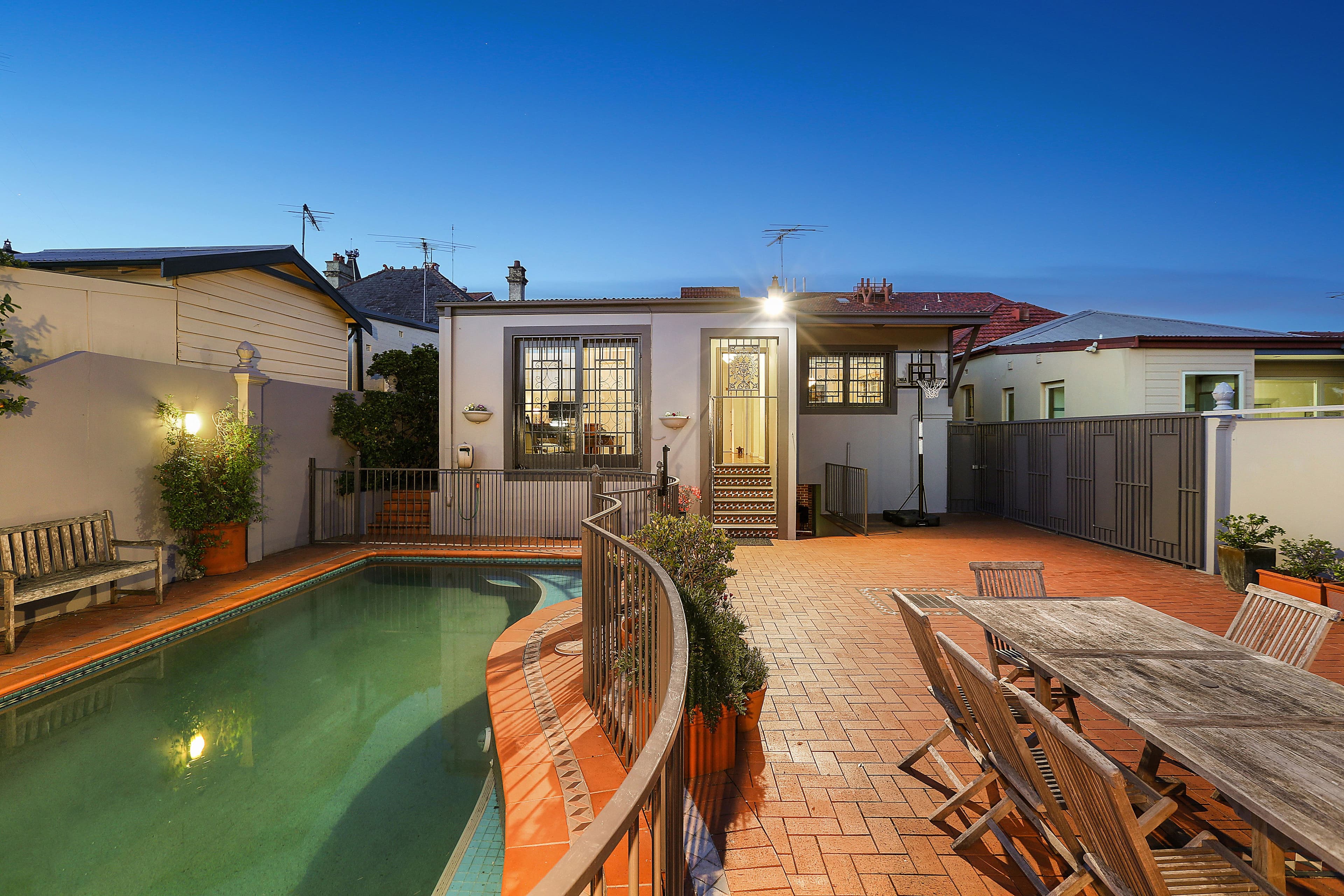 106 Newington Road, Marrickville - Thumbnail 2