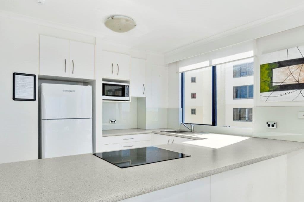 9 Laycock Street, Surfers Paradise QLD 4217, Surfers Paradise - Thumbnail 8
