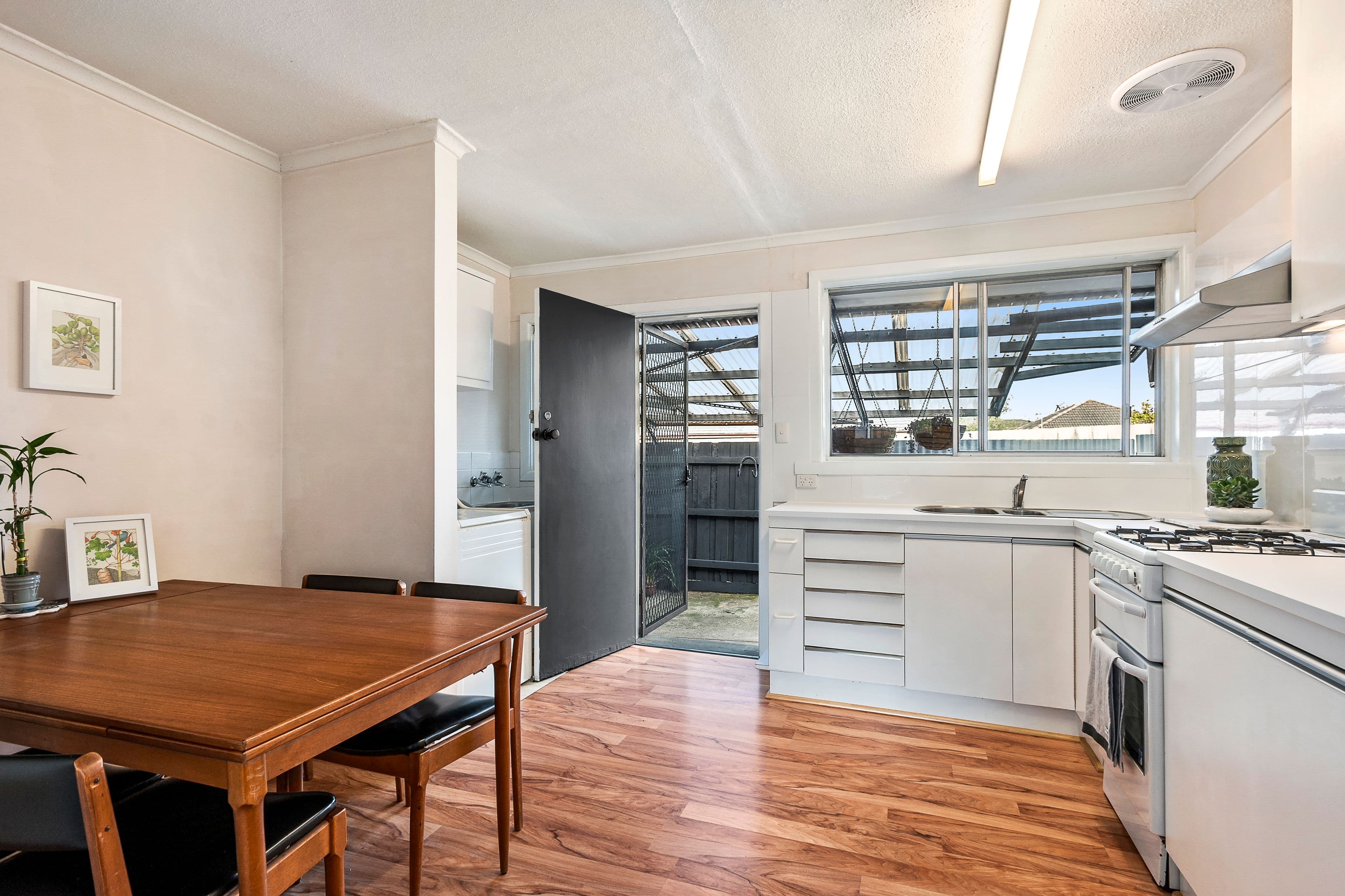 2 Burton Avenue, Clayton VIC 3168, Clayton - Thumbnail 3
