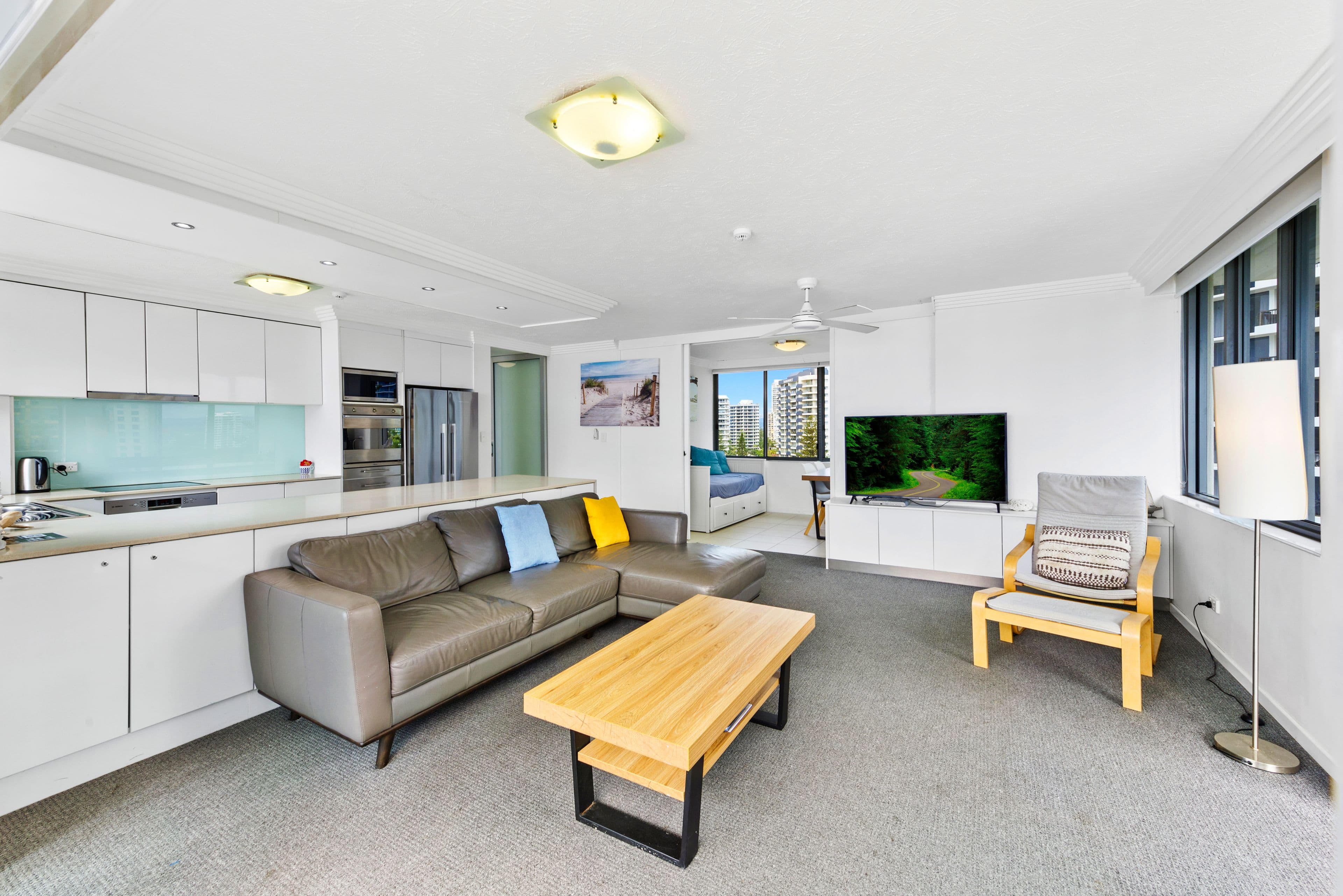 23-25 Northcliffe Terrace, Surfers Paradise QLD 4217, Surfers Paradise - Thumbnail 3