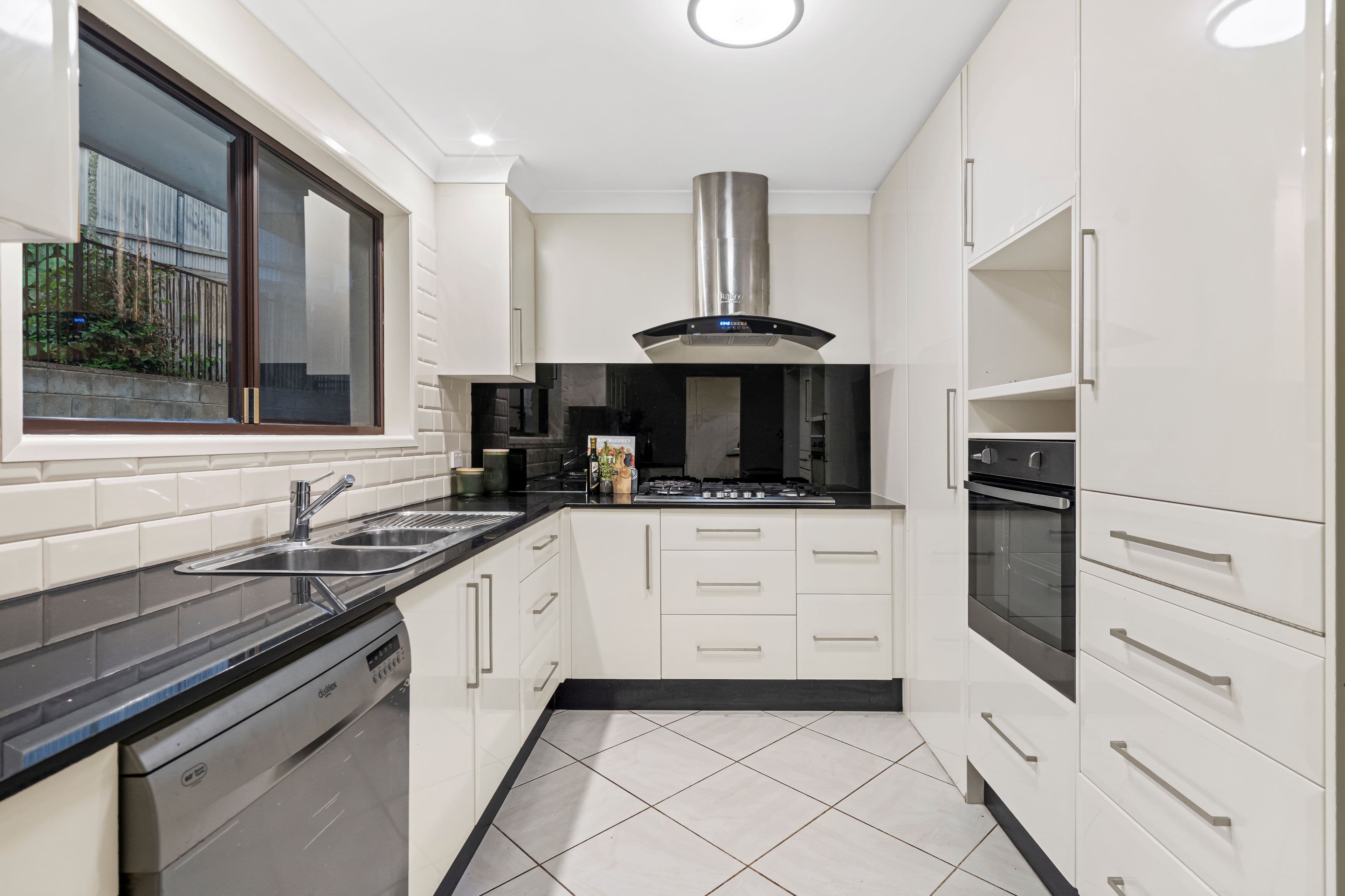 9 Green Way, Rochedale South QLD 4123, Rochedale South - Thumbnail 6