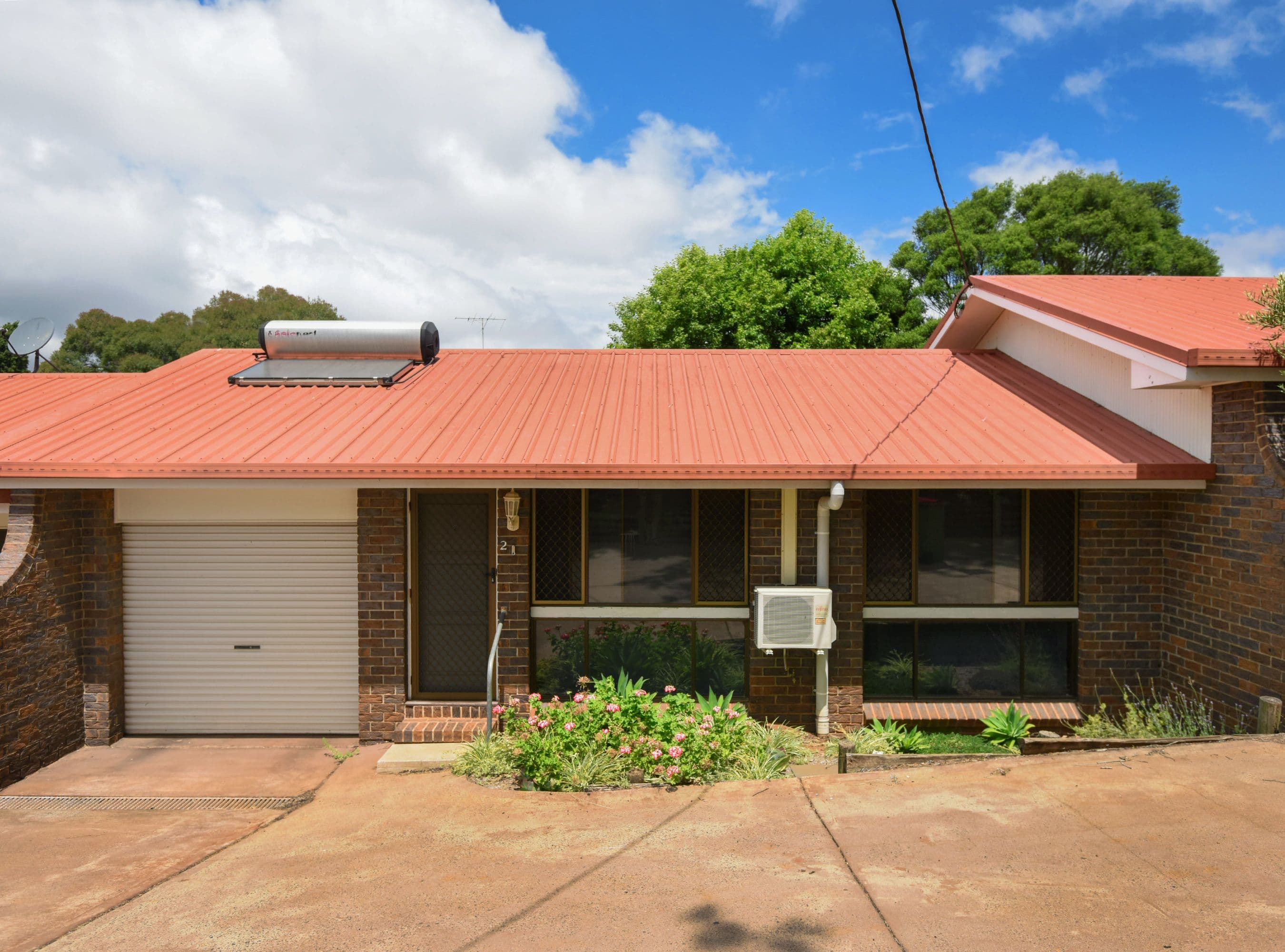 12 Athol Street, Harlaxton QLD 4350, Harlaxton - Thumbnail 2