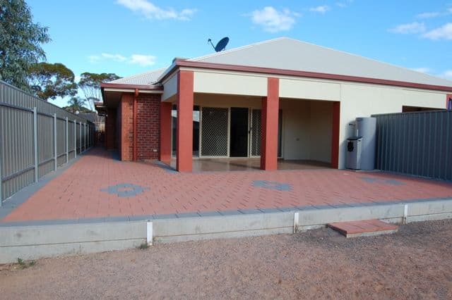 9b Simmons Crescent, Port Augusta West SA 5700, Port Augusta West - Thumbnail 4
