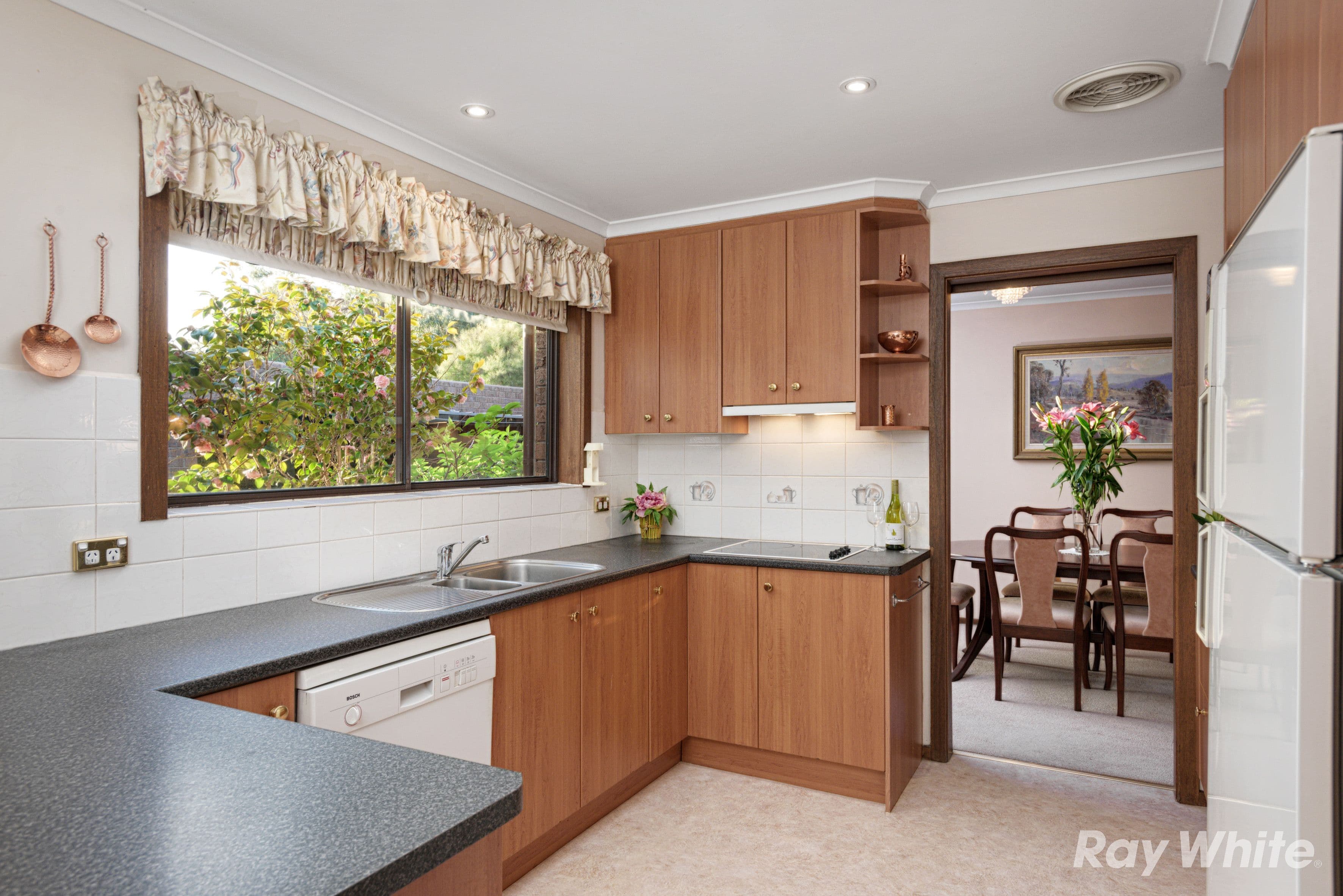 25 Harkaway Drive, Cheltenham VIC 3192, Cheltenham - Thumbnail 4