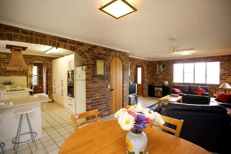 11 Spilsby Place, THE GAP QLD 4061, The Gap - Thumbnail 3