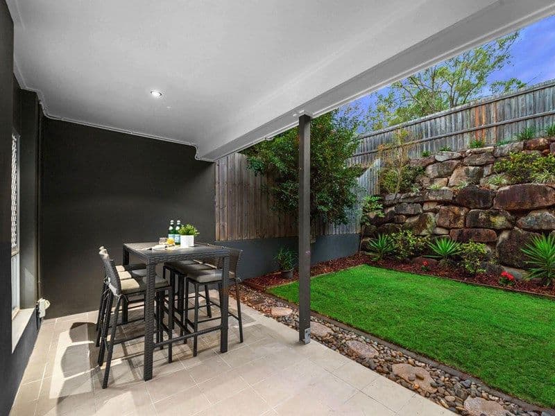 276 Pine Mountain Road, Carina Heights QLD 4152, Carina Heights - Thumbnail 3