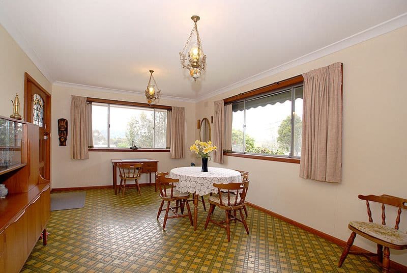 6 Elizabeth Street, FERNTREE GULLY VIC 3156, Ferntree Gully - Thumbnail 4