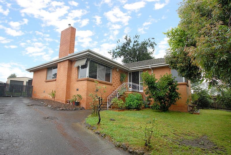 27 Tulip Crescent, BORONIA VIC 3155, Boronia - Image 1
