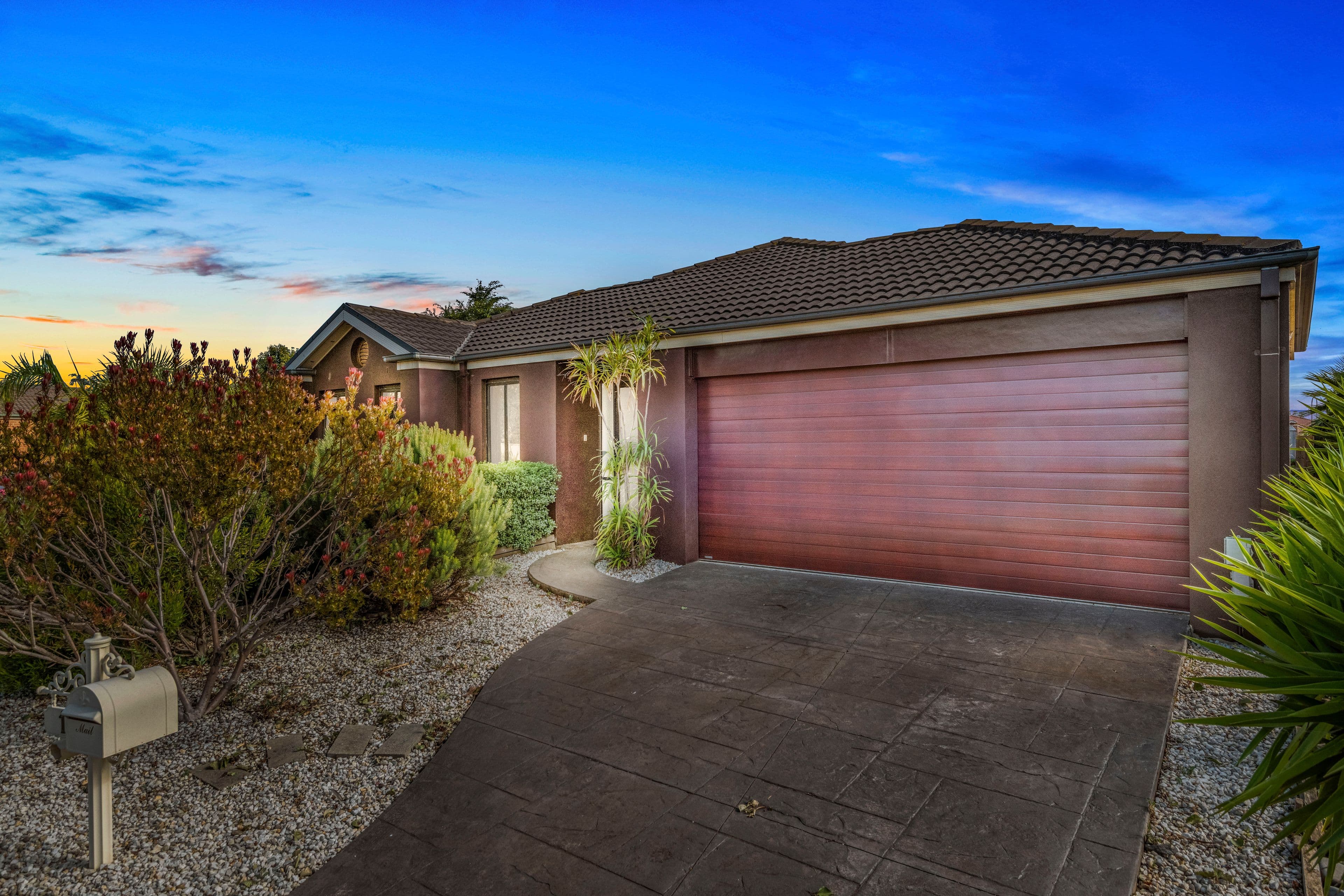 1 Ellesmere Grove, Melton West VIC 3337, Melton West - Thumbnail 2