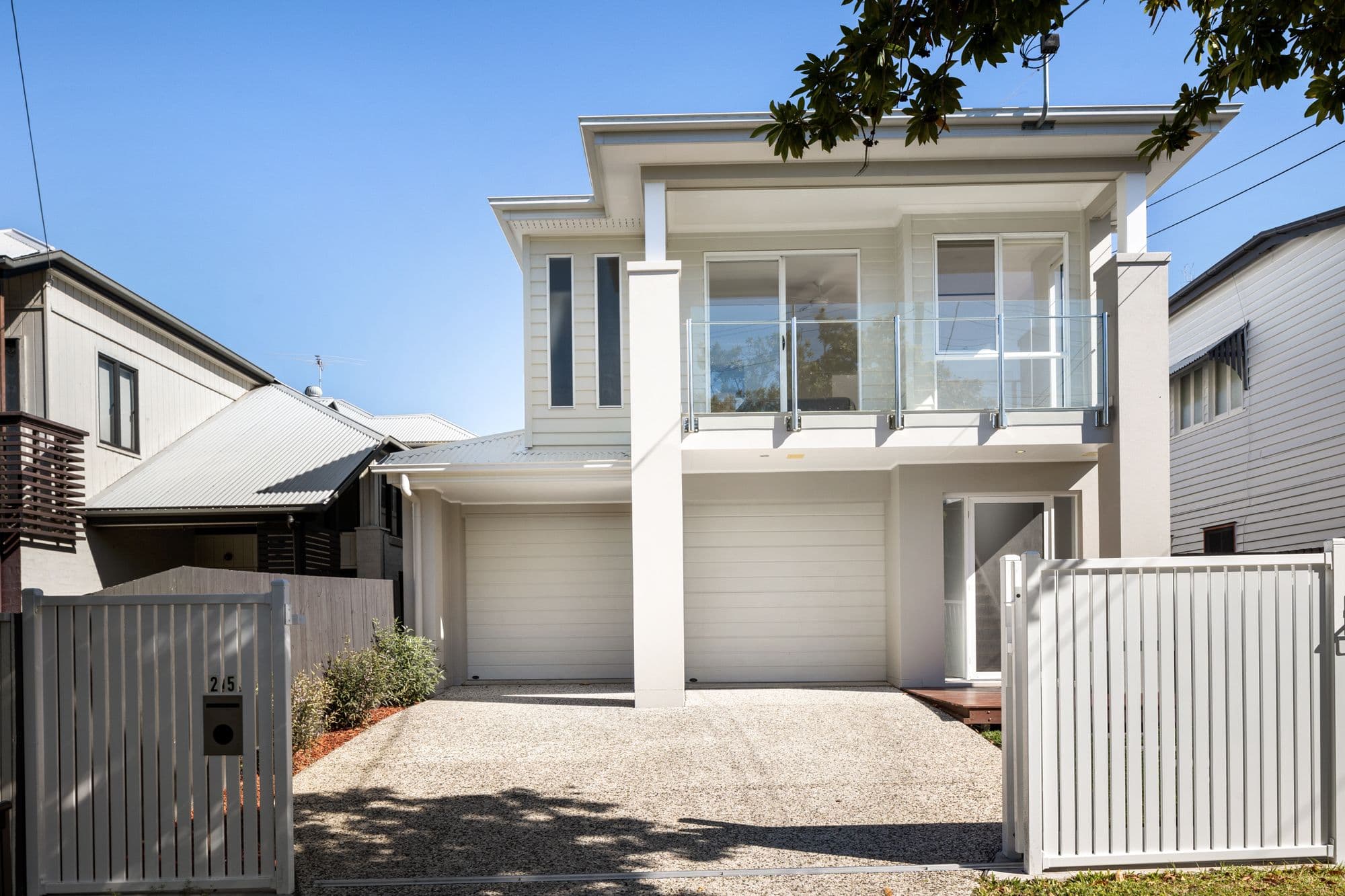 25 Cambridge Street, Bulimba QLD 4171, Bulimba - Thumbnail 2