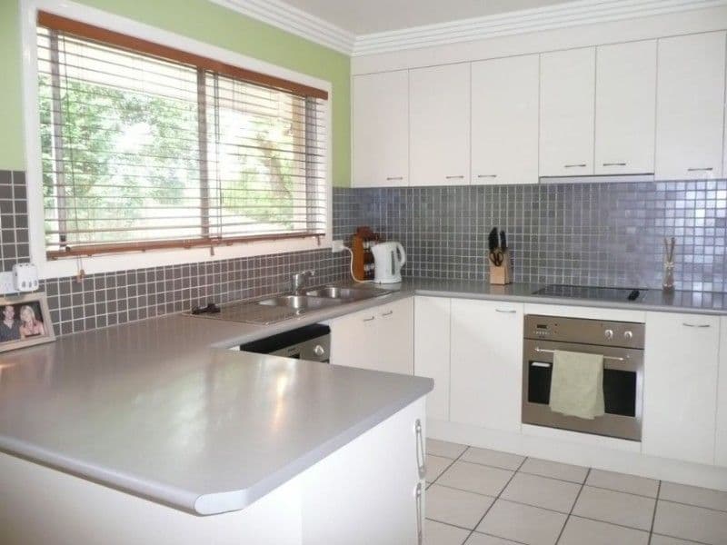 1 Eaglie Street, CHAPEL HILL QLD 4069, Chapel Hill - Thumbnail 3