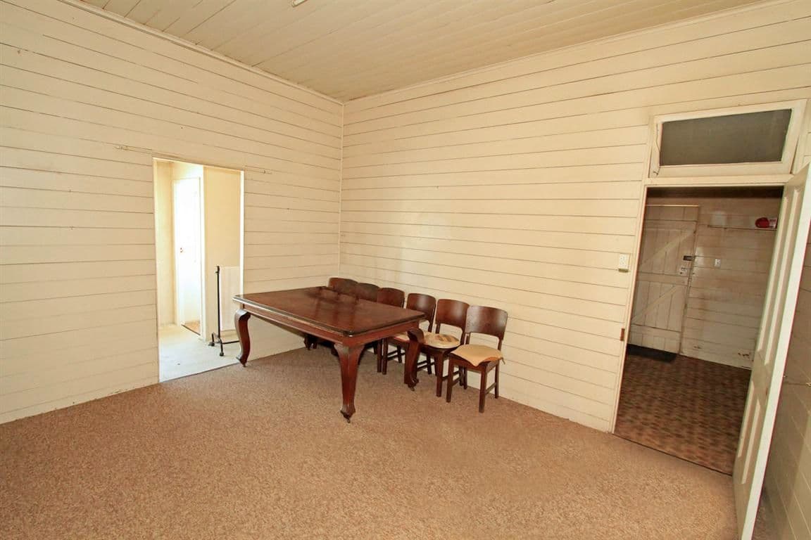 12 Arnold Street, ALLENSTOWN QLD 4700, Allenstown - Thumbnail 4