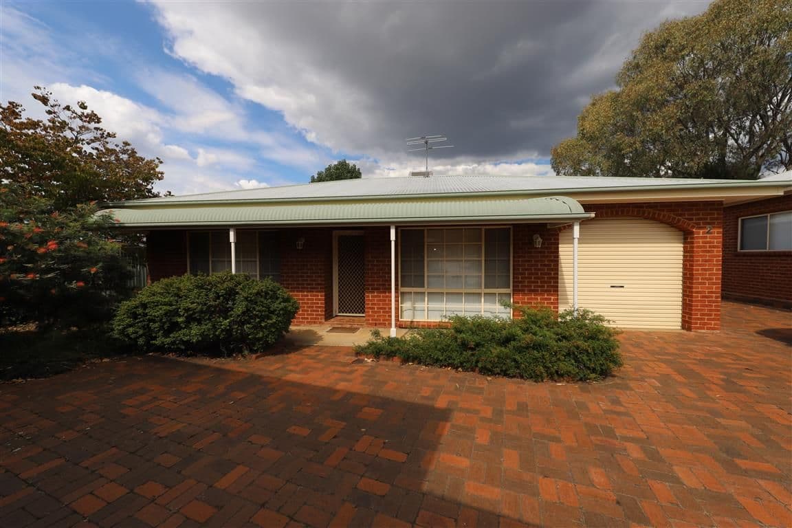 36 Carey Street, Tumut NSW 2720, Tumut - Thumbnail 2
