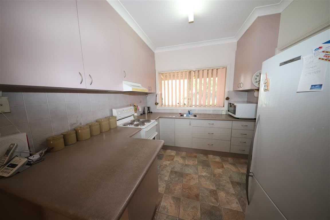 36 Carey Street, Tumut NSW 2720, Tumut - Thumbnail 6