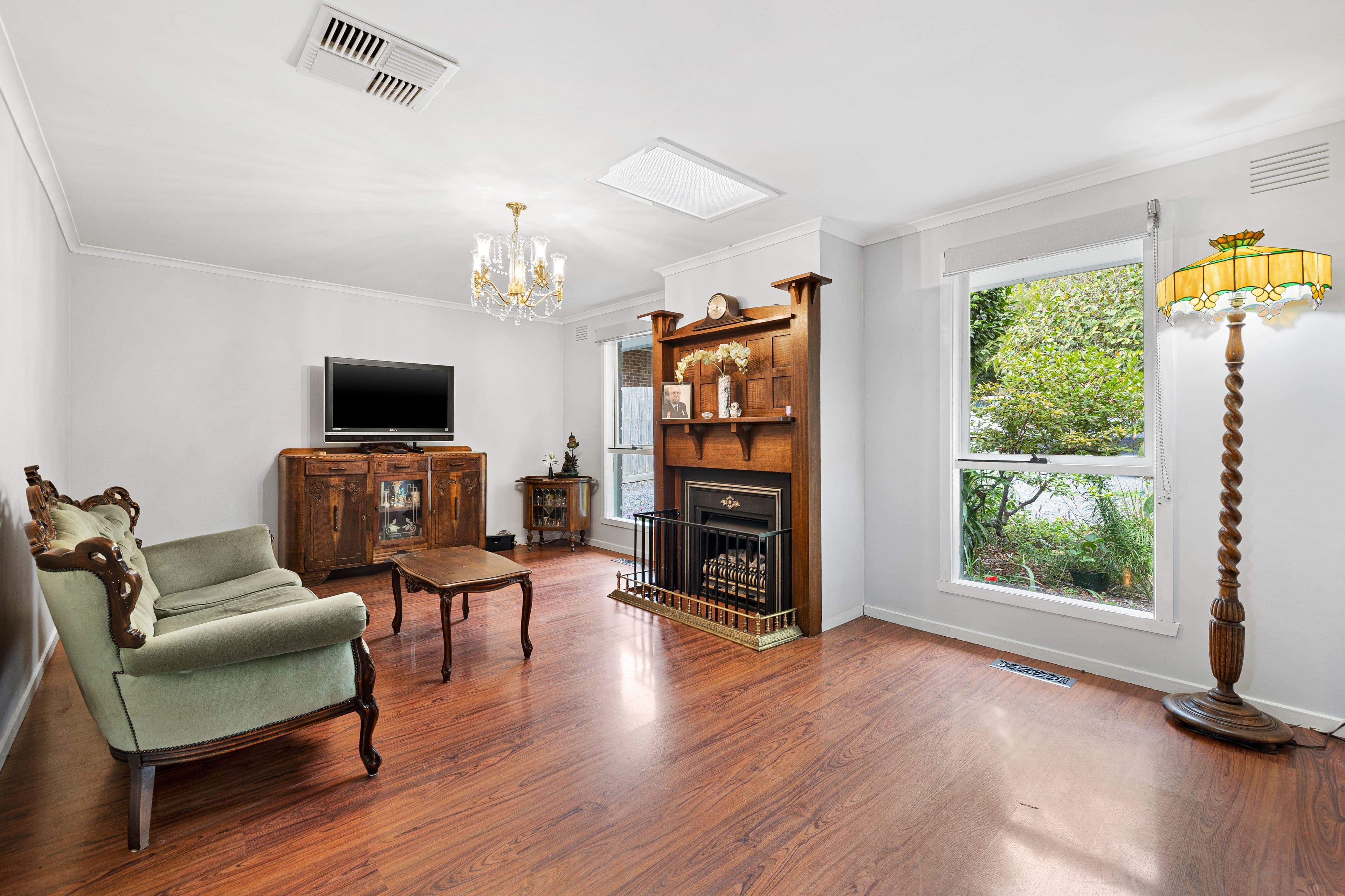 329 Forest Road, The Basin VIC 3154, The Basin - Thumbnail 2