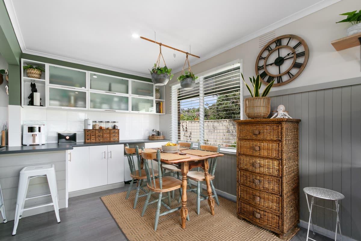 12 Amaroo Drive, CHURCHILL VIC 3842, Churchill - Thumbnail 4