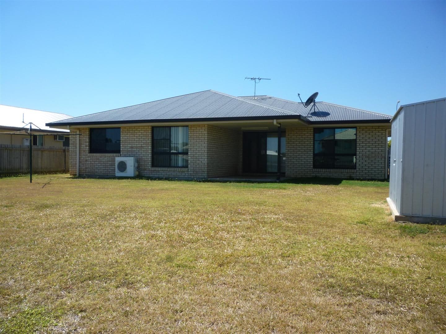 8 Joseph Street, GRACEMERE QLD 4702, Gracemere - Thumbnail 4