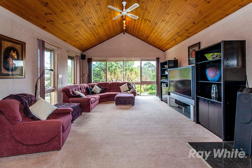 1 Parkleigh Court, Vermont South VIC 3133, Vermont South - Thumbnail 2