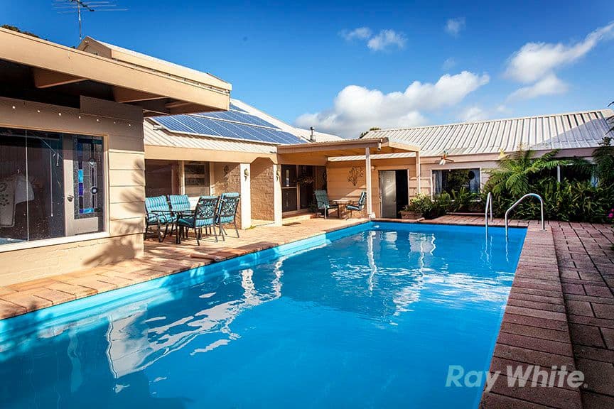 1 Parkleigh Court, Vermont South VIC 3133, Vermont South - Thumbnail 4