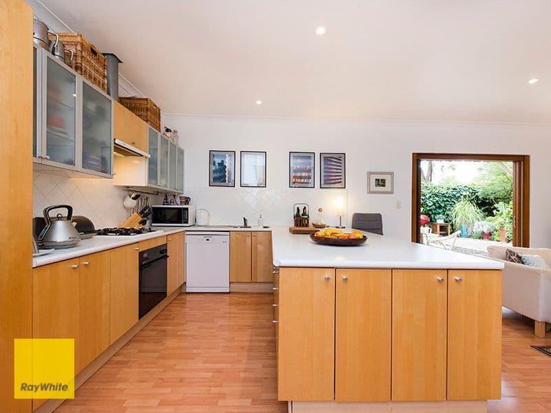 16 Lascelles Parade, Gooseberry Hill WA 6076, Gooseberry Hill - Thumbnail 5