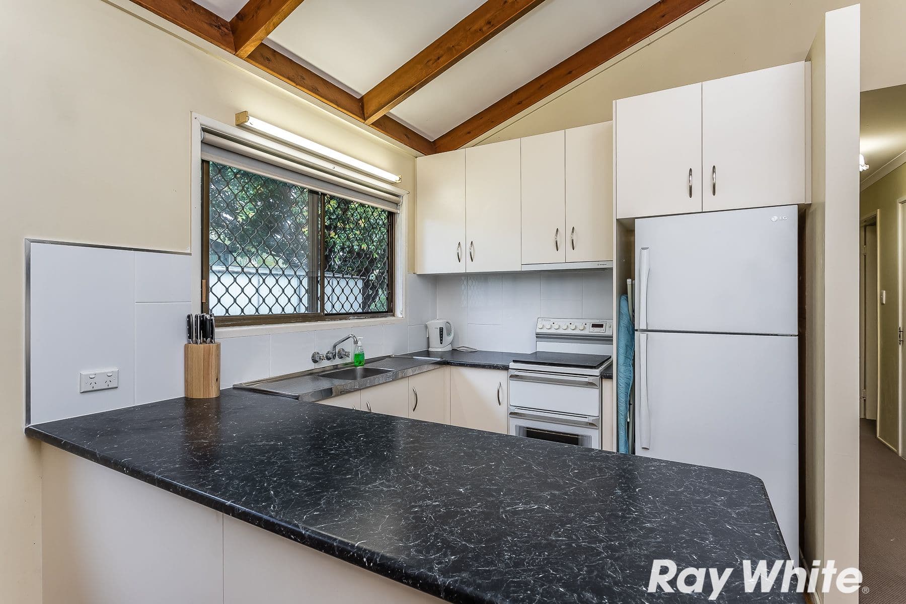 24 Kippah Street, Deception Bay QLD 4508, Deception Bay - Thumbnail 4