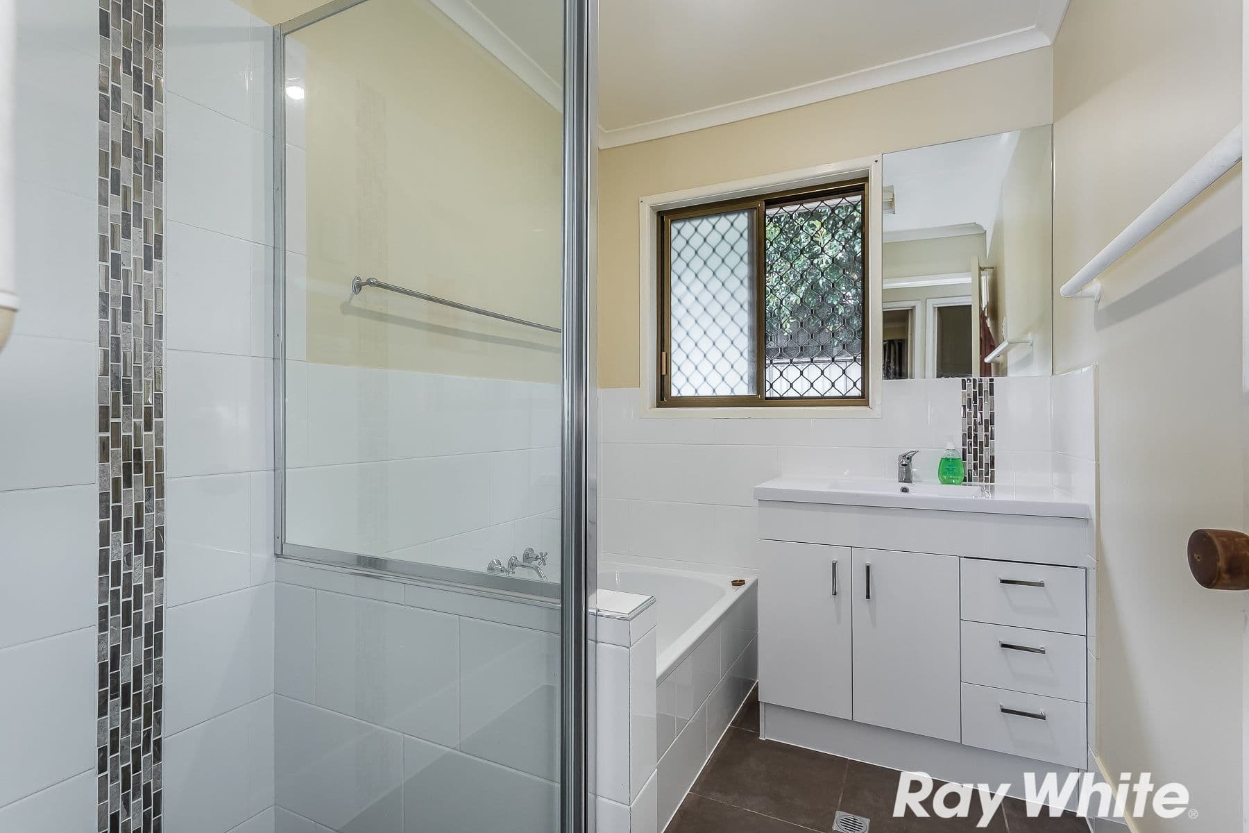 24 Kippah Street, Deception Bay QLD 4508, Deception Bay - Thumbnail 7