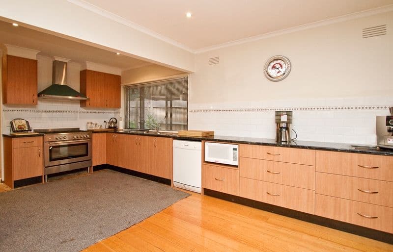 5 Heriot Close, VIEWBANK VIC 3084, Viewbank - Thumbnail 4