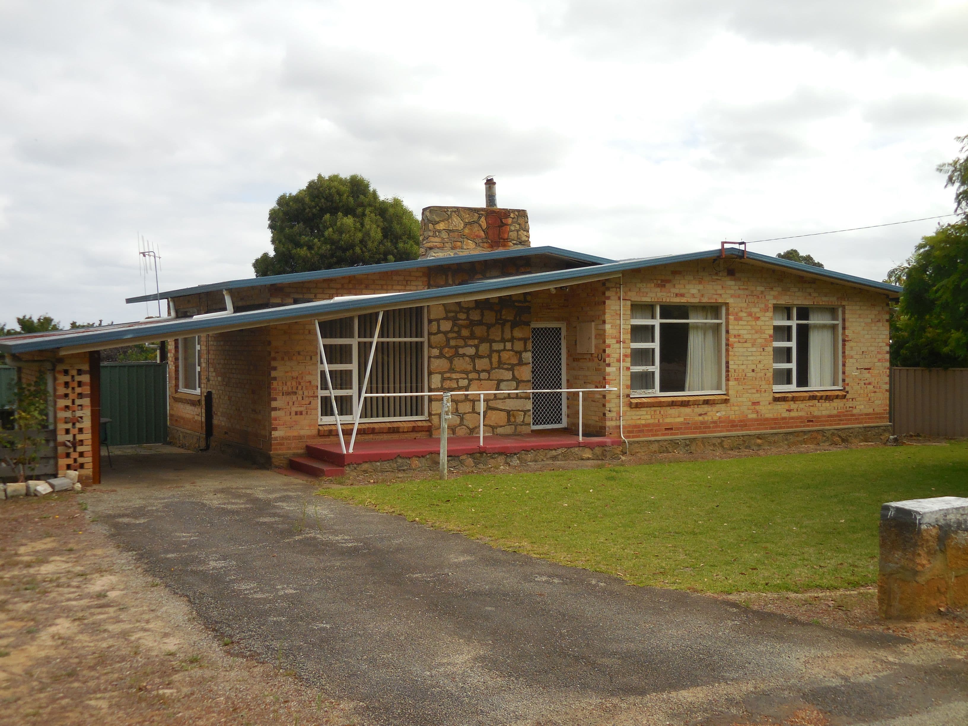 18 Ormond Road, Mount Barker WA 6324, Mount Barker - Image 1
