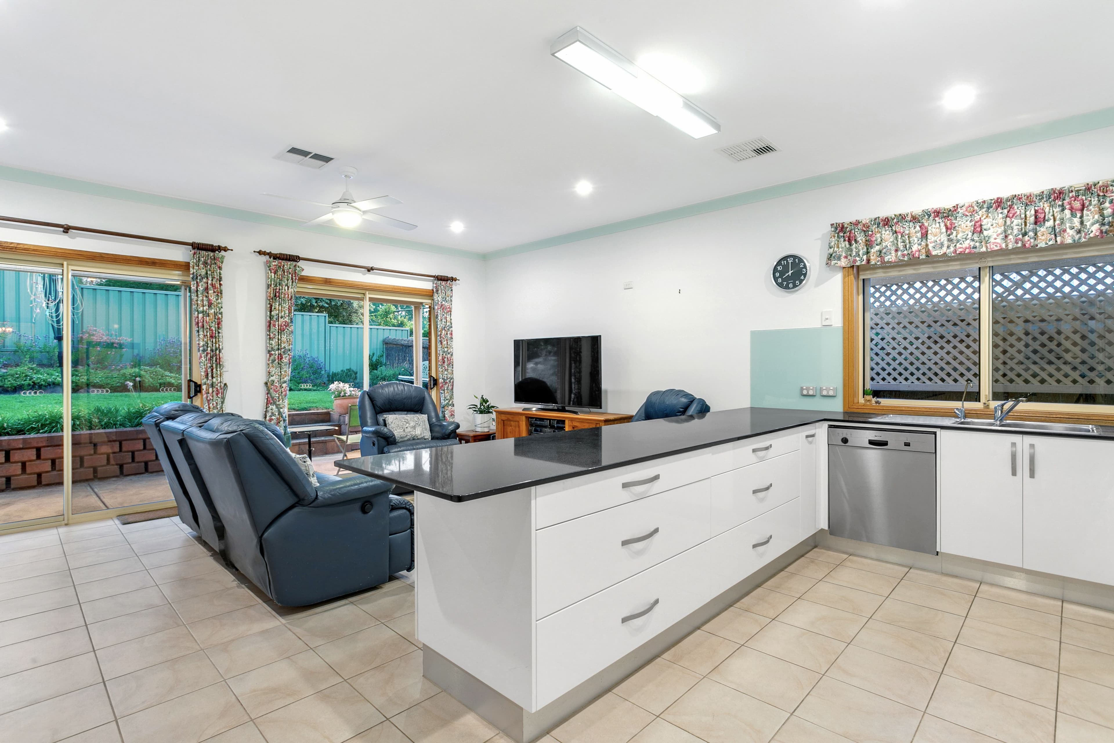 54 Cooper Place, Beaumont SA 5066, Beaumont - Thumbnail 7