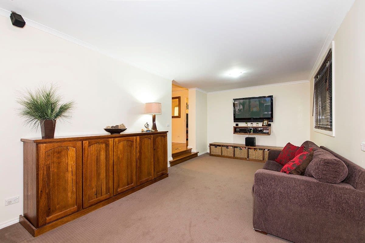 45 Madigan Crescent, Mill Park VIC 3082, Mill Park - Thumbnail 5